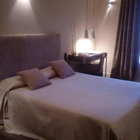 Hotel Huerta Honda Сафра Экстерьер фото
